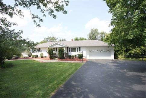 Centerburg Ohio Country Home with Acreage